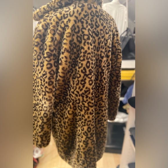 Leopard coat❌sold❌ - Picture 4 of 16